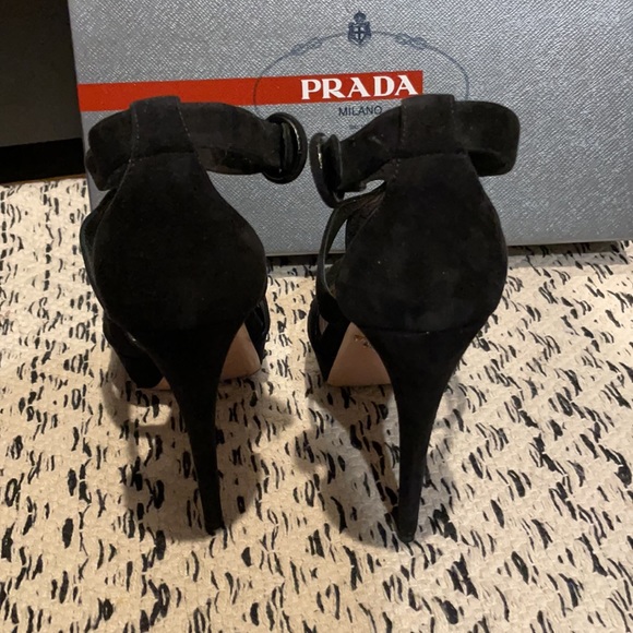 Prada Black Heels - Picture 4 of 7